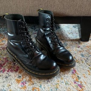 Dr Martens Clemency Boots